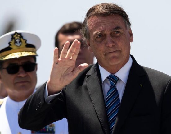 Jair Bolsonaro a încercat să distrugă brățara electronică cu aparatul de sudură. Explicațiile date de fostul președinte brazilian în fața instanței
