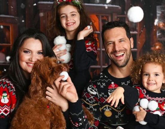 Vacanța de iarnă 2025–2026 începe pe 20 decembrie: Când revin elevii la școală