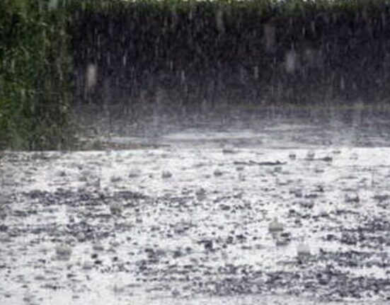 Ploile îi bagă în ședință pe prefecți și șefii ISU. Cantitățile de precipitații se pot dubla