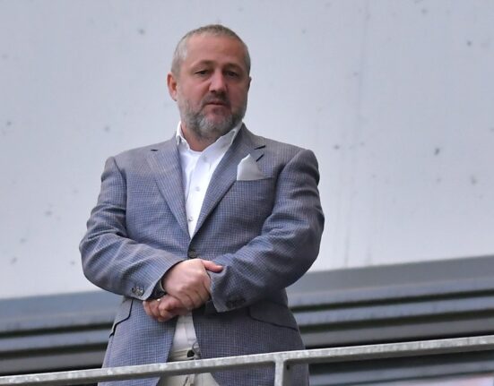 Din ce a făcut Mihai Rotaru, patronul Universității Craiova, o avere de 300 de milioane de euro