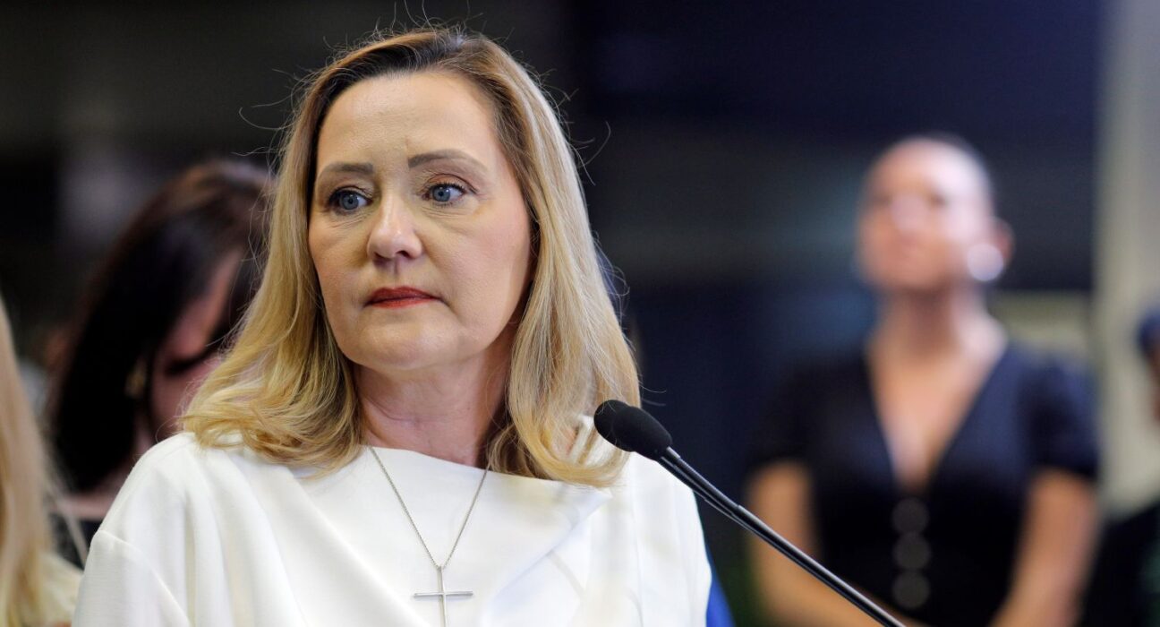 Elena Lasconi, critici la adresa lui Nicușor Dan: „Este produsul sistemului și al unor servicii de marketing. Este un om rău, orgolios și răzbunător”