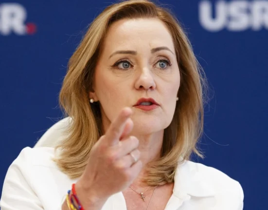 Elena Lasconi, atac în termeni duri la Nicușor Dan: „Este produsul sistemului!”