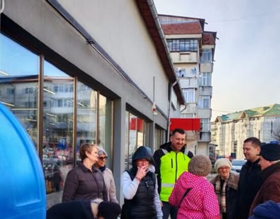 Alimentarea cu apă se reia la Moreni, de miercuri seara: poate fi folosită doar pentru igiena toaletei