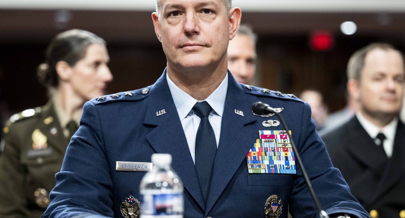 NATO vrea să fie „proactivă” în fața „amenințărilor hibride” ruse, spune comandantul militar al alianței