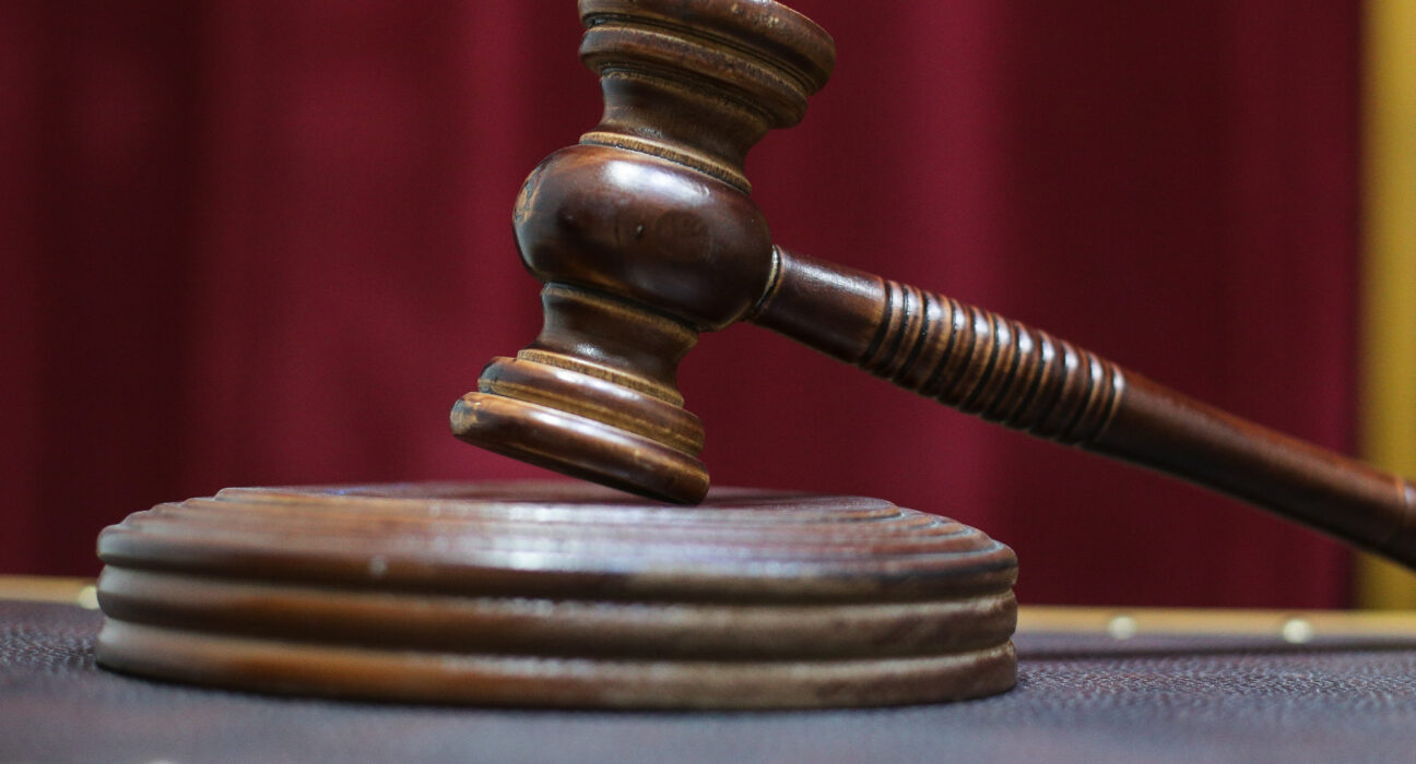 Cum a ajuns România să aibă o „justiție capturată” de un grup de interese format din magistrați și politicieni. Pactul dintre cele două tabere, expus de Recorder / „Mai aproape de un paradis al infractorilor decât de un stat de drept”