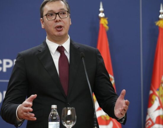 „Am primit un mesaj de la Moscova”. Vucic, înregistrat la Bruxelles când șoptea pe ascuns