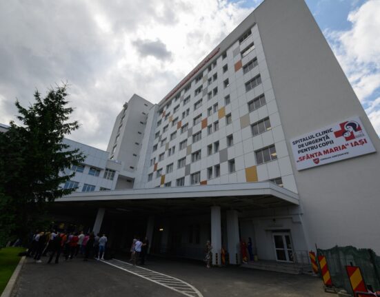 Apă contaminată la Spitalul de Copii din Iași. Bacteria Piocianic, descoperită în valori peste pragul de referință admis / Ministrul Sănătății merge la fața locului