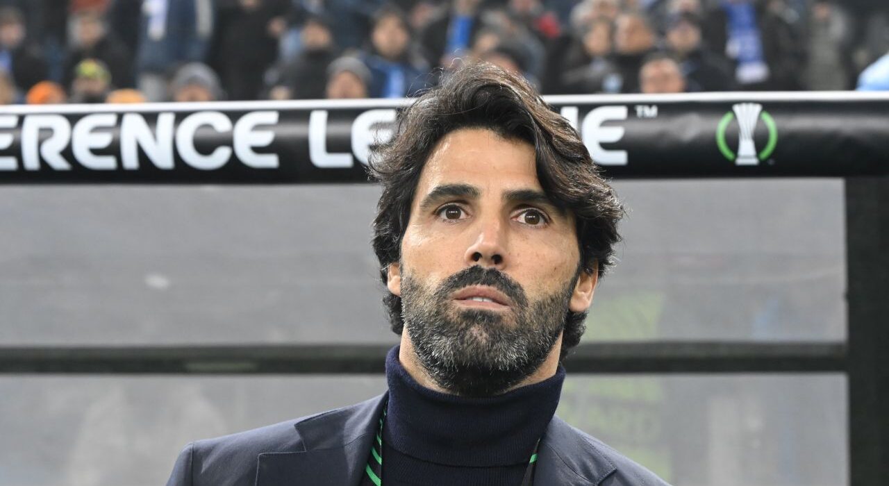 Fanii Craiovei s-au convins după eșecul cu Sparta Praga. Ce au spus despre Filipe Coelho