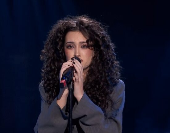 Fiica lui Andrei Nicolescu s-a calificat în finala „Vocea României” » Kopic și dinamoviștii au purtat-o spre victorie: „Și eu am votat-o!”