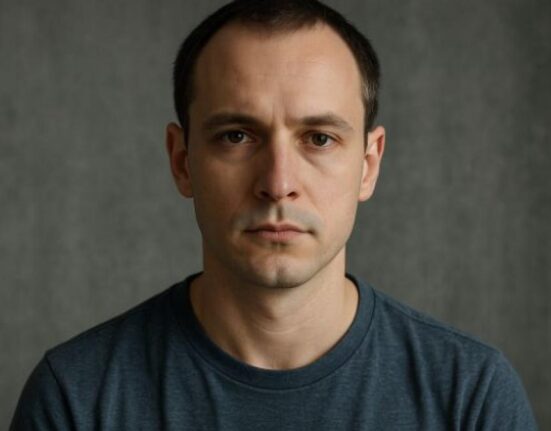 Cum recunoști un sociopat: 9 Comportamente care îl dau de gol