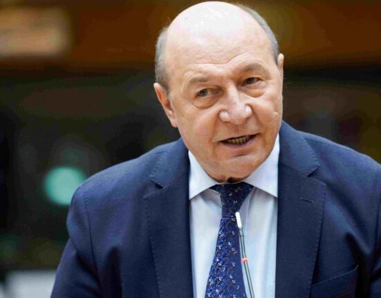 Băsescu, anunț bombă: Fără măsuri dure, o să vindem Porțile de Fier, Portul Constanța, Portul Midia, Aeroportul Otopeni