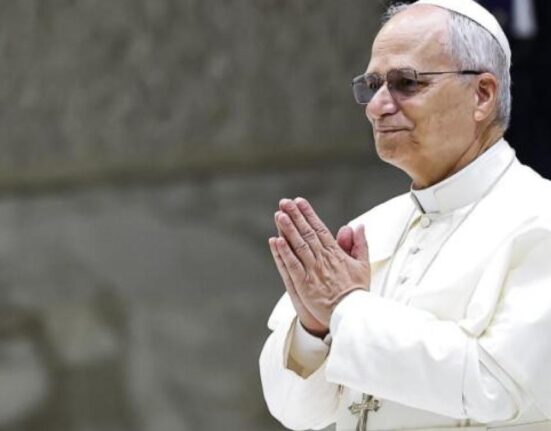 Papa Leon al XIV-lea, mesaj de Crăciun pentru o fetiță din București. I-a lăudat și desenul: Rugăciunile tale sunt un dar prețios