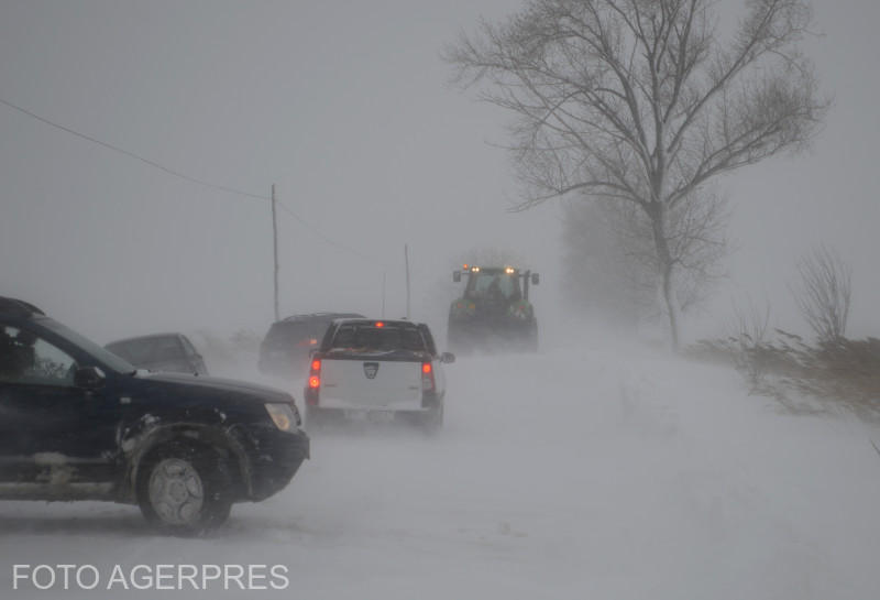 Avertisment pentru șoferi din cauza codului portocaliu de viscol puternic