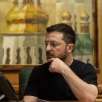 Pace în Ucraina: Volodimir Zelenski discută cu președintele Donald Trump și liderii UE