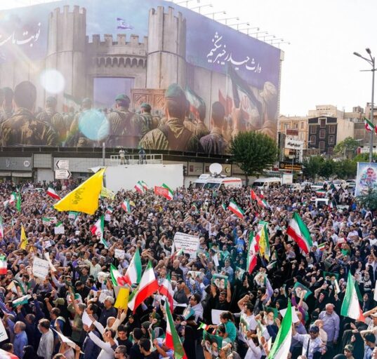 Președintele Iranului acuză SUA, Israelul şi Europa că desfăşoară un război total contra țării sale