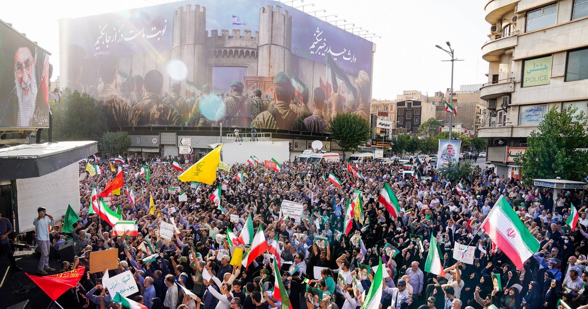 Președintele Iranului acuză SUA, Israelul şi Europa că desfăşoară un război total contra țării sale