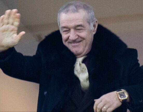 OUT de la FCSB! Primul jucător a plecat deja, dar alții pot urma după el