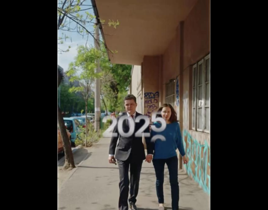 Nicușor Dan, mesaj video în prima zi a anului 2026. Printre imagini: Cu soția și la tuns