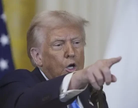 Trump mai pregătește o schimbare radicală: buget uriaș pentru apărare în 2027 și interdicții dure pentru companiile militare