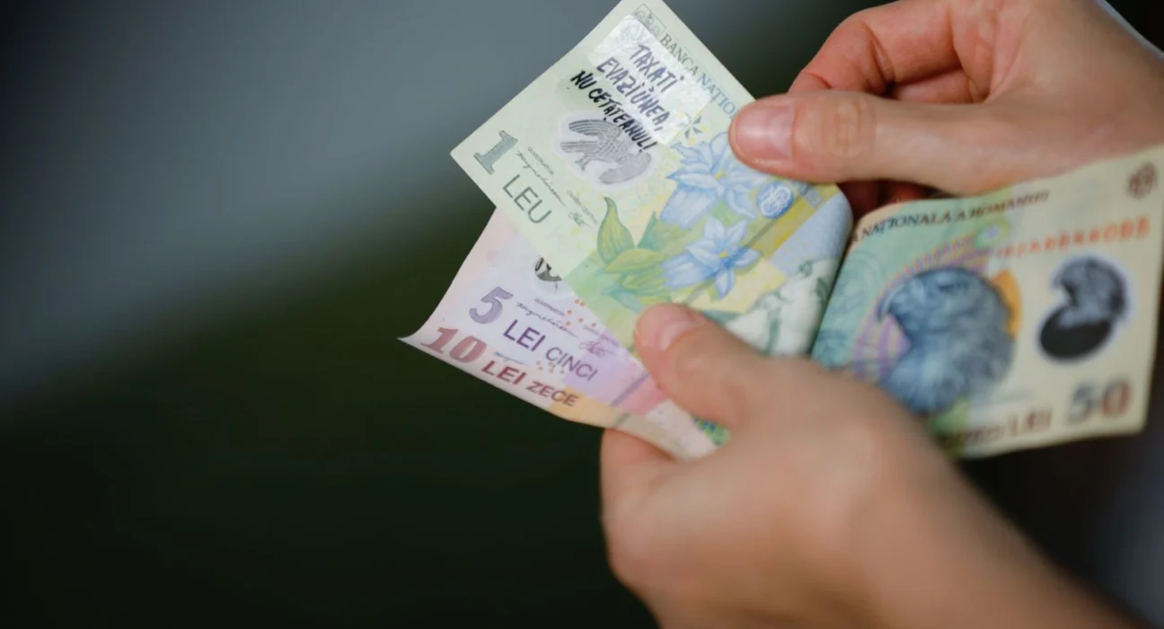 IRCC oferă un „balon de oxigen”: Băncile vin cu oferte agresive pentru refinanţări şi caută clienţi noi / Efectul Legii Nordis (analiză)