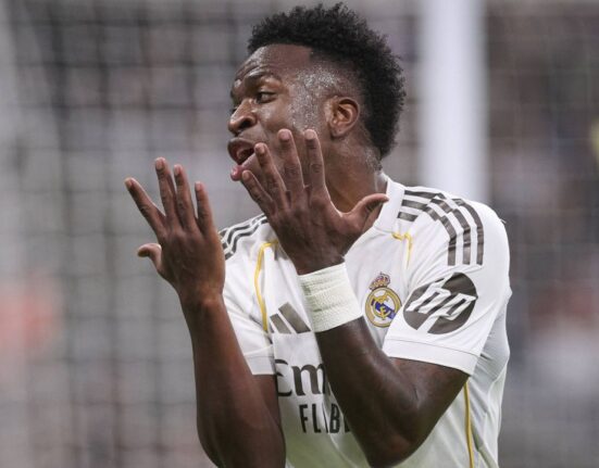 Spaniolii condamnă scandările rasiste la adresa lui Vinicius: ”Suntem alături de tine”