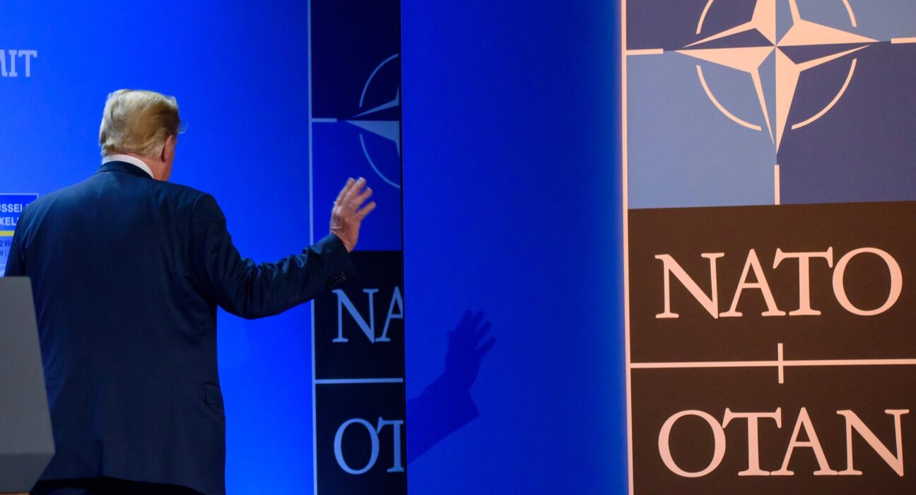 „Sfârșitul ordinii internaționale”. De ce strategia agresivă a lui Trump pentru Groenlanda naște temeri privind moartea NATO