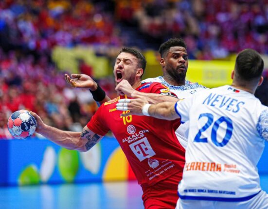 Surpriză în grupa României la Euro 2026 » Au revenit de la -5 și au rezistat într-un final dramatic