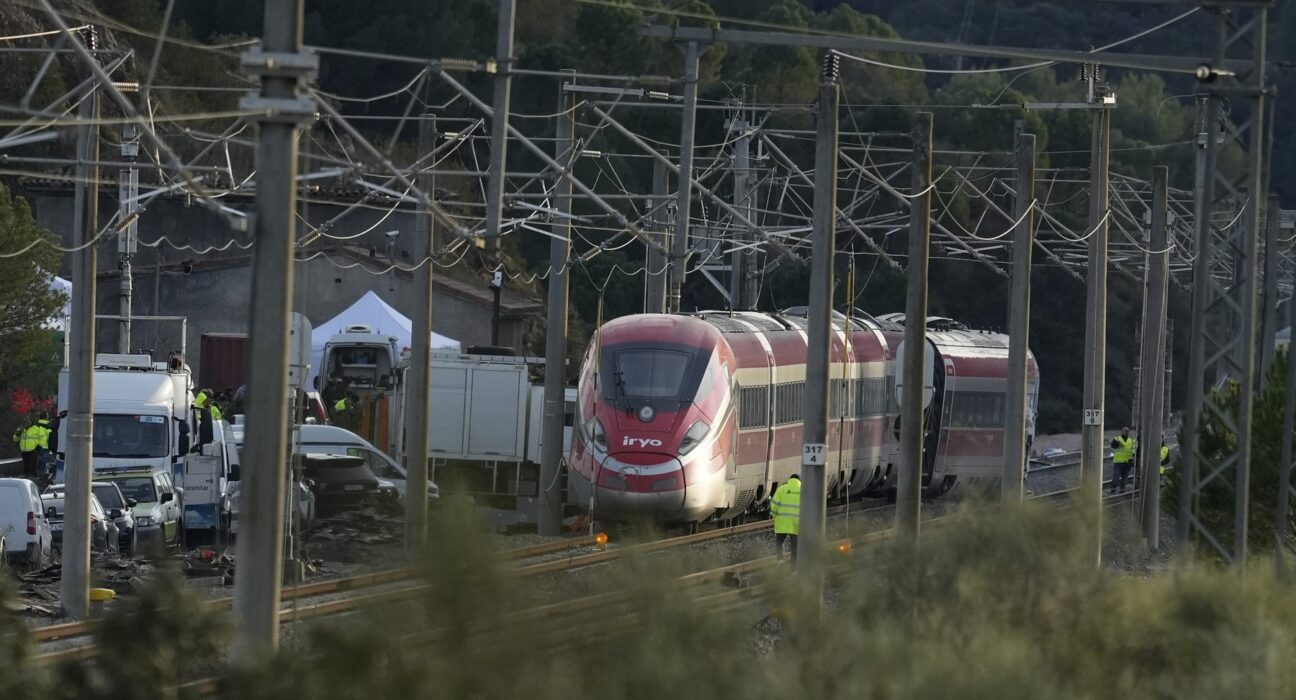 Cauza probabilă a accidentului feroviar din Spania și varianta exclusă de anchetatori