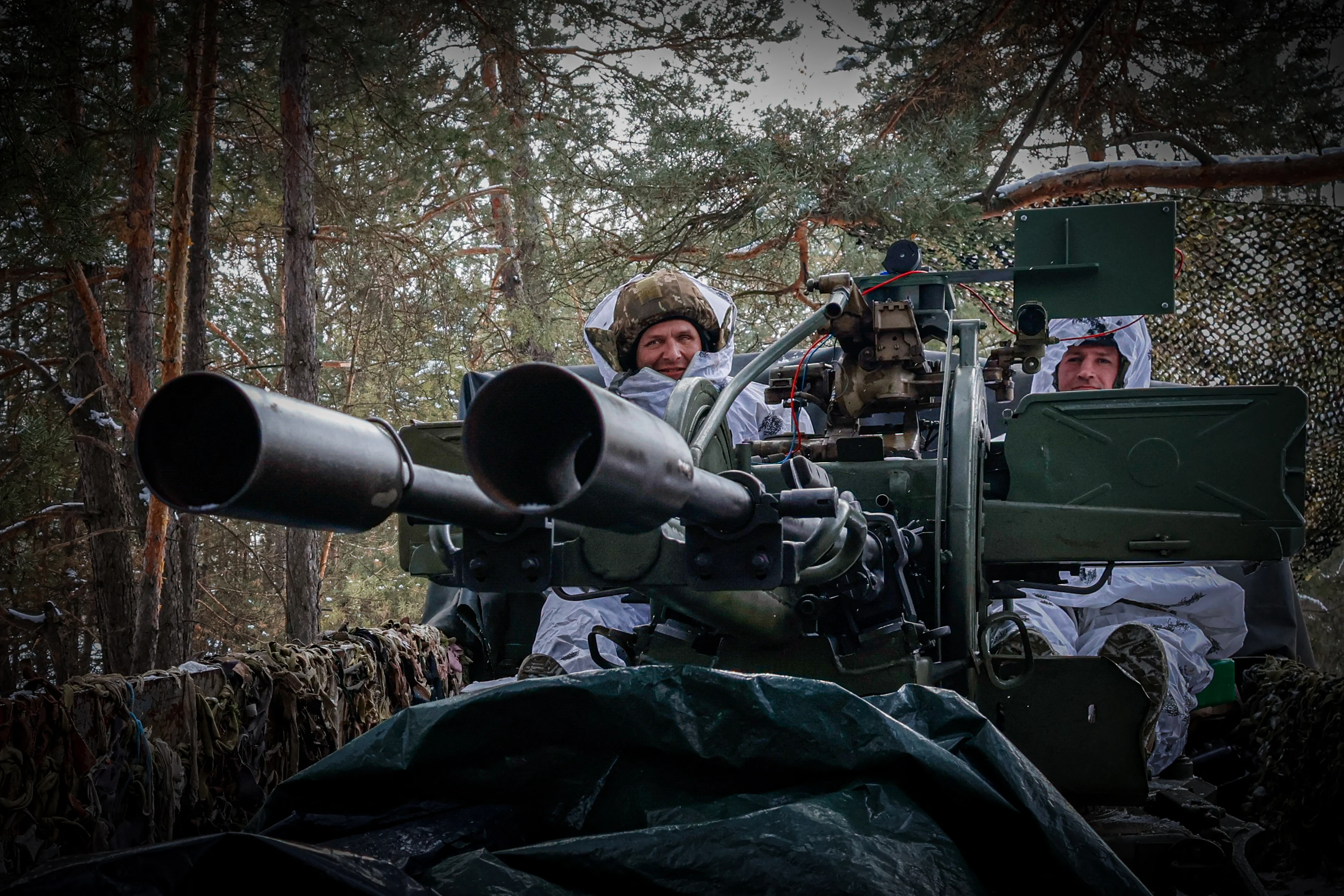 Soldați ucraineni pe frontul din Harkov/FOTO:Profimedia