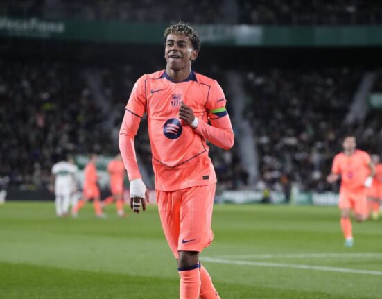 Barcelona s-a distrat cu Elche și va rămâne lider în La Liga! Lamine Yamal a făcut show din nou