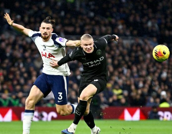„Asta spune totul!” Ce a zis Thomas Frank despre Radu Drăgușin și indiciu despre viitorul românului la Tottenham