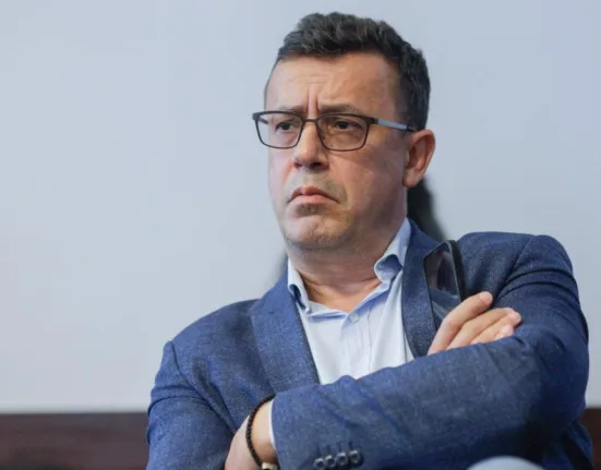 Victor Ciutacu l-a învins pe Cătălin Tolontan