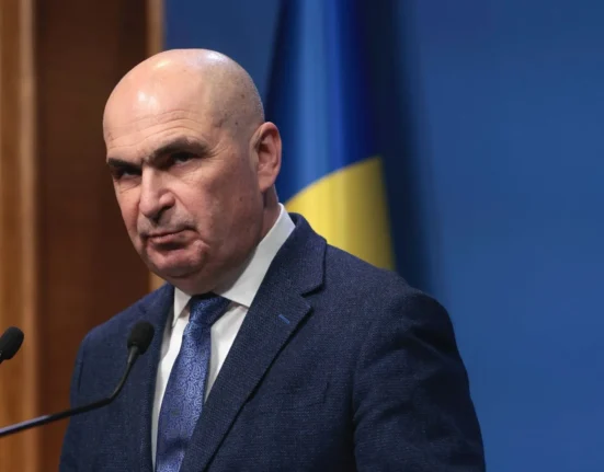 PSD îl somează pe premier: „Schimbați-vă sau vă schimbăm! Această direcție nu poate continua!”