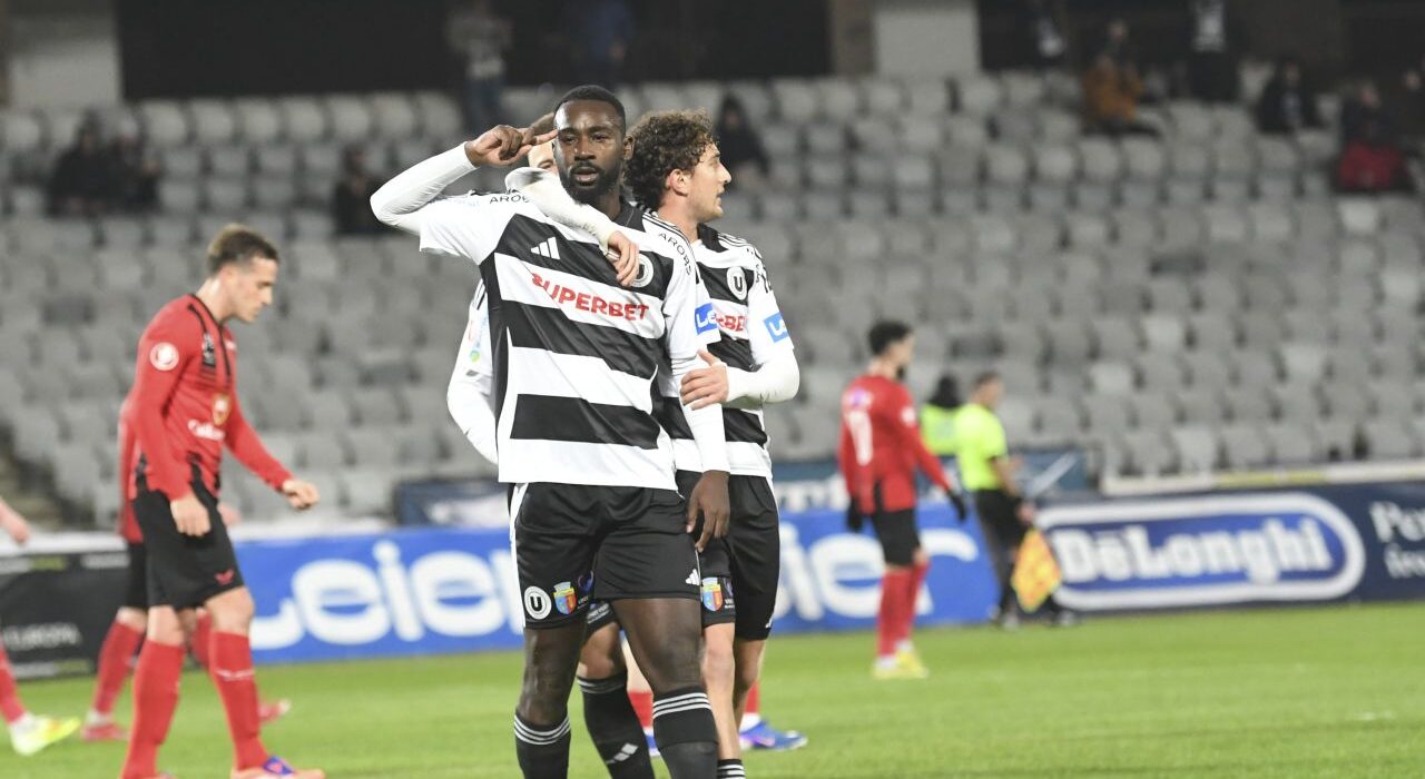 „U” Cluj -1, ACUM pe Sport.ro. Ciucanii ratează un penalty