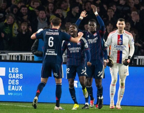 ROȘU după câteva secunde, autogol în ‘4 și schimbare în ‘5 în Ligue 1! Olympique Lyon