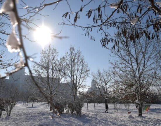 Urmează o zi de ger în toată țara. Anunțul meteorologilor. ”Vremea va deveni deosebit de rece”