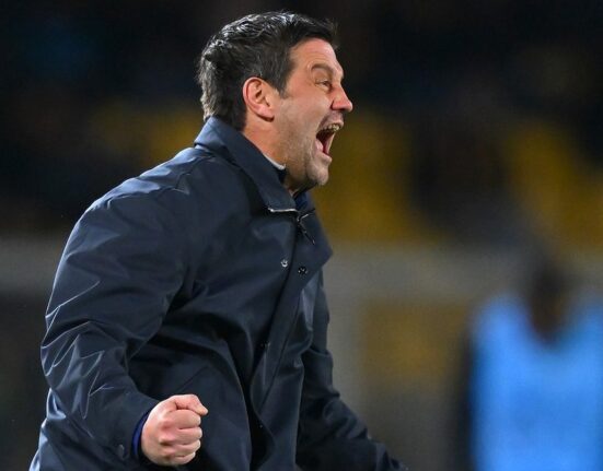 Cristi Chivu, cu o mână pe trofeu în Italia. Inter e la o diferență uriașă față de AC Milan, care s-a făcut de râs acasă