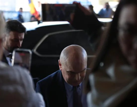 Ilie Bolojan, mișcare făcută cu intenție sau din greșeală? „Cred că premierul a fost sfătuit prost. E un fenomen groaznic”