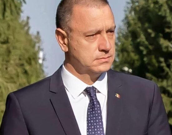 Fifor: Bolojan a pus din nou Parlamentul României între paranteze