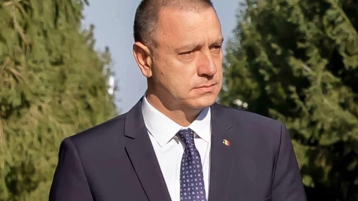 Fifor: Bolojan a pus din nou Parlamentul României între paranteze