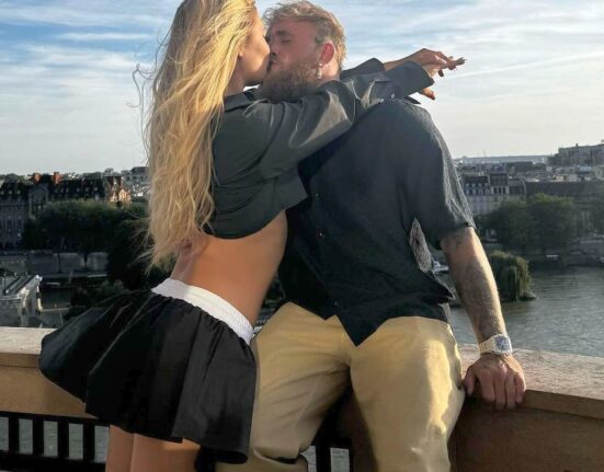 Costumul în care iubita lui Jake Paul a făcut senzație s-a vândut pentru o sumă incredibilă » Ce face Jutta Leerdam cu banii