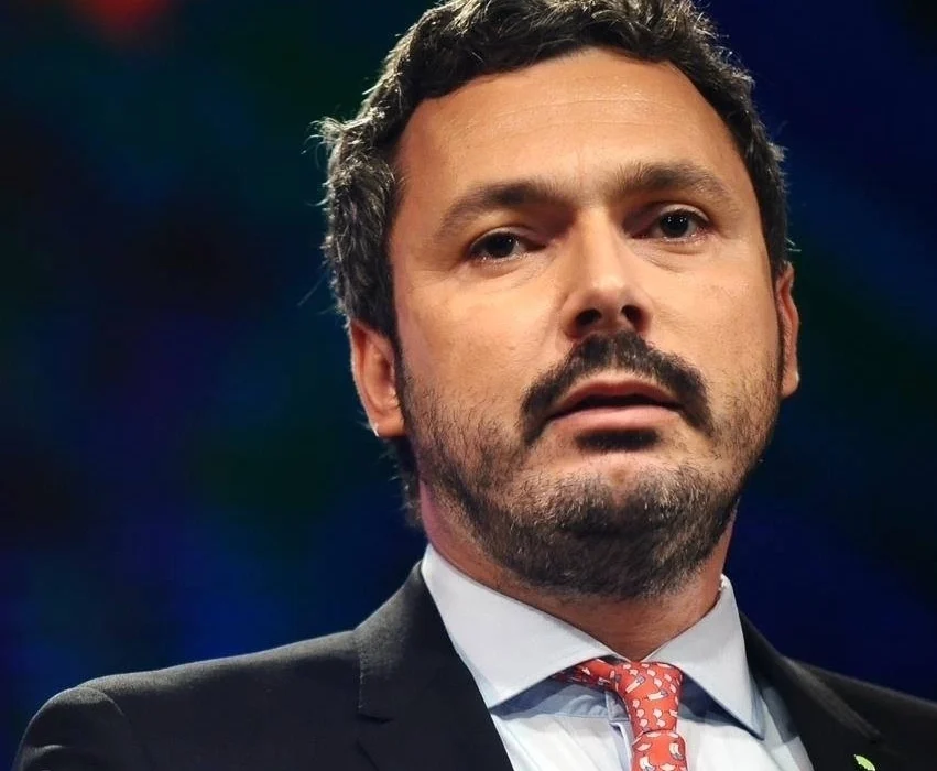 Pot ajunge carburanții la 10–12 lei pe litru? Răzvan Nicolescu: ‘Dacă am ști sigur, am deveni multimilionari peste noapte’. Ce poate face Guvernul dacă prețurile explodează