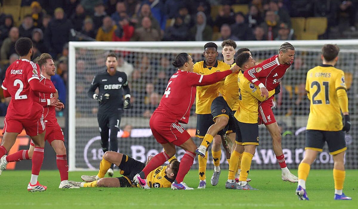Înfrângere-șoc pentru Liverpool, în fața ultimei clasate din Premier League