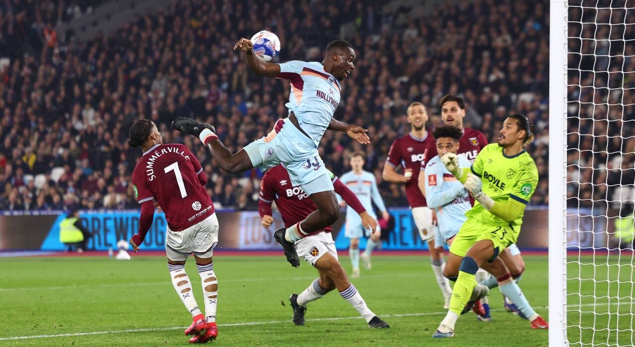 West Ham – Brentford, ACUM pe VOYO! Optimile FA Cup se încheie cu un meci de gală