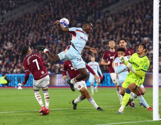 West Ham – Brentford, ACUM pe VOYO! Optimile FA Cup se încheie cu un meci de gală