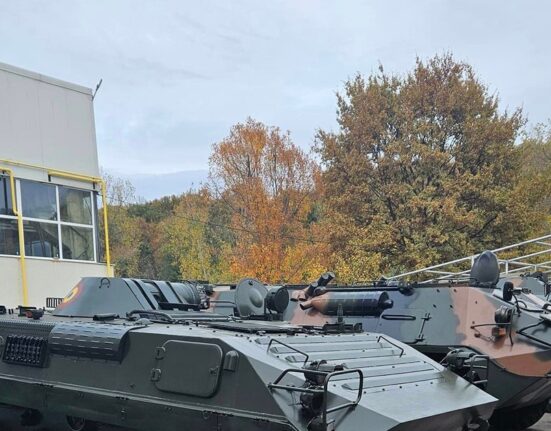 România pe harta marilor jucători militari. Victor Negrescu explică beneficiile Pieței Unice a Apărării pentru industria și securitatea noastră