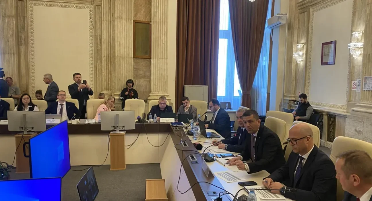 VIDEO Circ la audierile din Parlament, pe bugetul MApN! Opoziția l-a întrebat pe ministrul Radu Miruță dacă a făcut armata