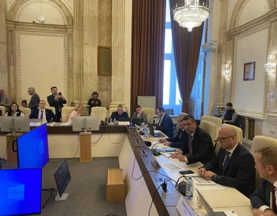 VIDEO Circ la audierile din Parlament, pe bugetul MApN! Opoziția l-a întrebat pe ministrul Radu Miruță dacă a făcut armata