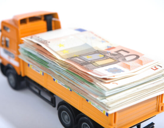 Paradoxul economiei românești: creștere acasă, profit plecat în afară