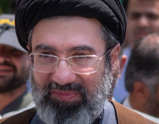 Iranul confirmă moartea șefului securității iraniene. Israelul amenință că îl va viza și pe Mojtaba Khamenei: „Îl vom urmări, îl vom găsi și îl vom neutraliza”
